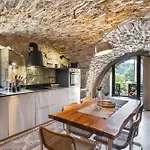 Modern Heritage House *