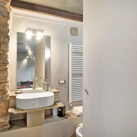 Modern Heritage House * Imperia