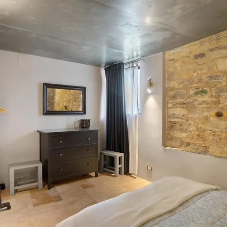 Modern Heritage House *