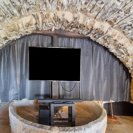 Casa de Férias Modern Heritage House Imperia