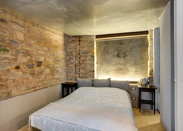 Modern Heritage House Imperia