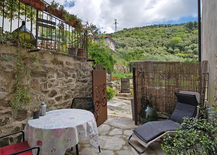 Modern Heritage House * Imperia